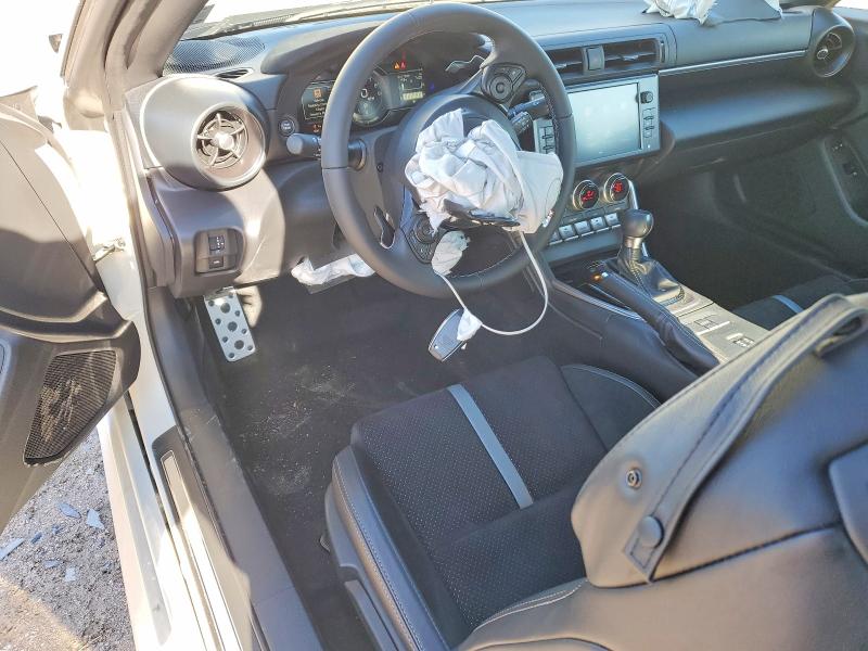 Photo 8 from auction – 2025 TOYOTA GR 86 with VIN JF1ZNBE11S8758865