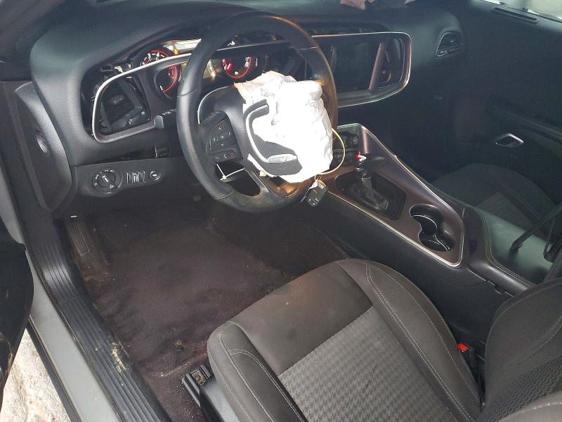 Photo 8 from auction – 2017 DODGE CHALLENGER with VIN 2C3CDZBT0HH573165