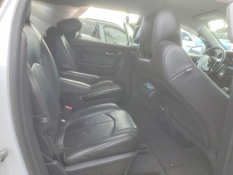 Photo 11 from auction – 2017 CHEVROLET TRAVERSE L with VIN 1GNKVHKD3HJ171363