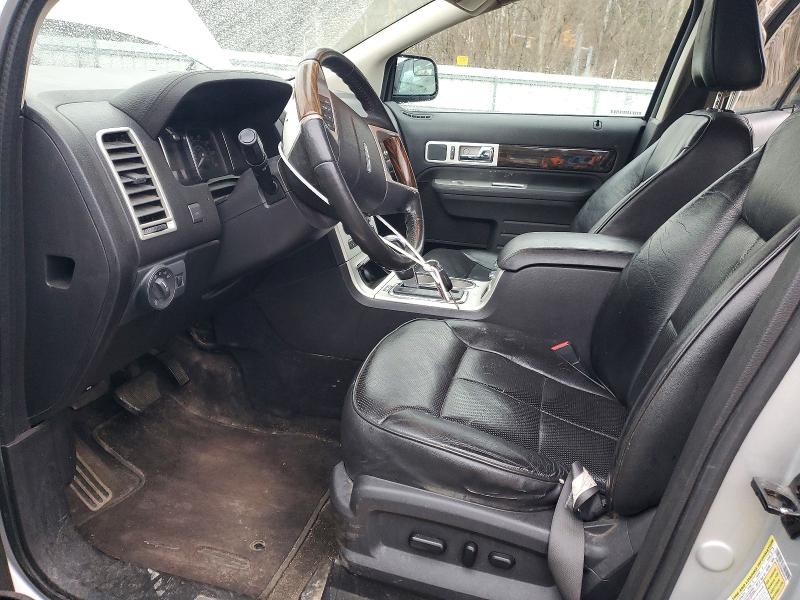 Photo 7 from auction – 2010 LINCOLN MKX with VIN 2LMDJ8JC0ABJ20144