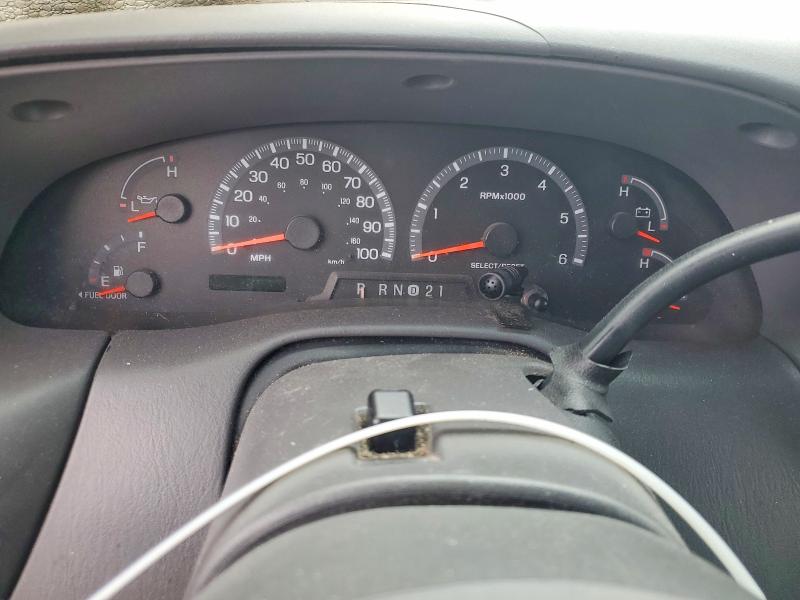 Photo 9 from auction – 2000 FORD EXPEDITION with VIN 1FMRU1561YLC03161