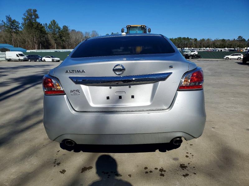 Photo 6 from auction – 2015 NISSAN ALTIMA 2.5 with VIN 1N4AL3AP9FC467861