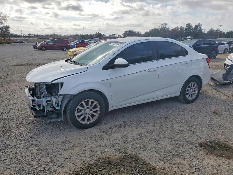 CHEVROLET SONIC 2017 con VIN 1G1JD5SH6H4133058 - Foto de la subasta