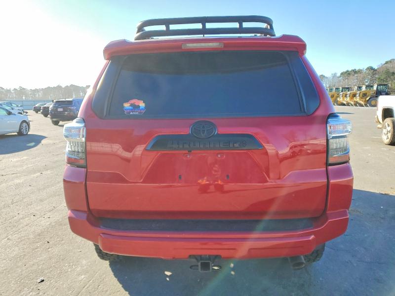 Photo 6 from auction – 2022 TOYOTA 4RUNNER SR with VIN JTERU5JR1N6047835