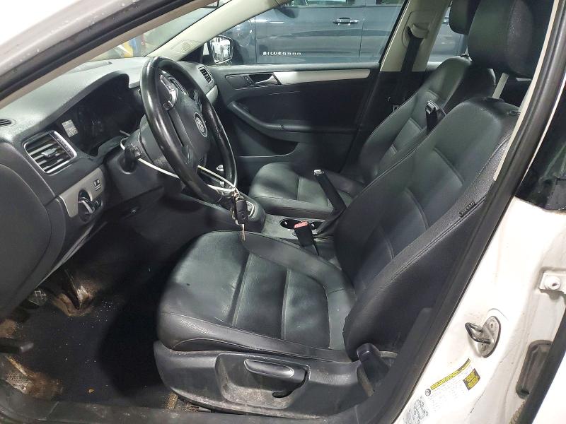 Photo 7 from auction – 2011 VOLKSWAGEN JETTA TDI with VIN 3VW3L7AJ8BM119173