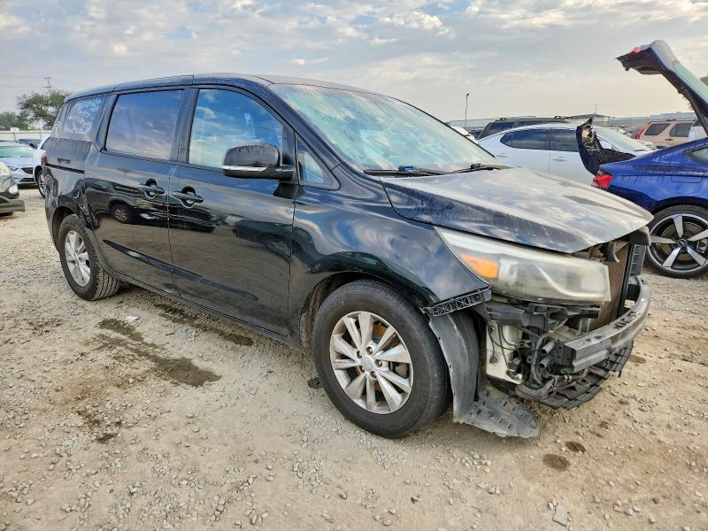Photo 4 from auction – 2015 KIA SEDONA with VIN KNDMA5C14F6080716