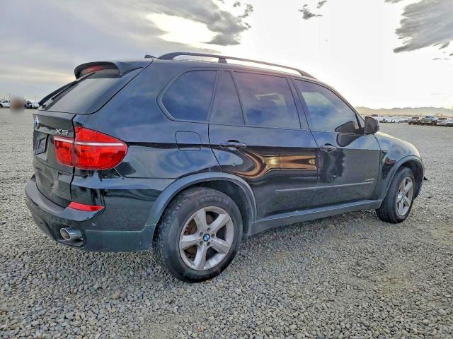 Photo 3 from auction – 2012 BMW X5 XDRIVE3 with VIN 5UXZW0C58CL669082