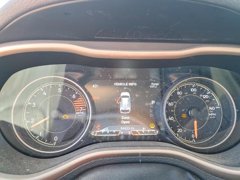 Photo 9 from auction – 2018 JEEP CHEROKEE with VIN 1C4PJLDB7JD531585
