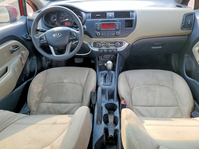 Photo 8 from auction – 2015 KIA RIO with VIN KNADM4A36F6440944