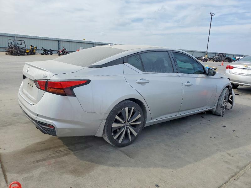 Photo 3 from auction – 2021 NISSAN ALTIMA SR with VIN 1N4BL4CV0MN380616