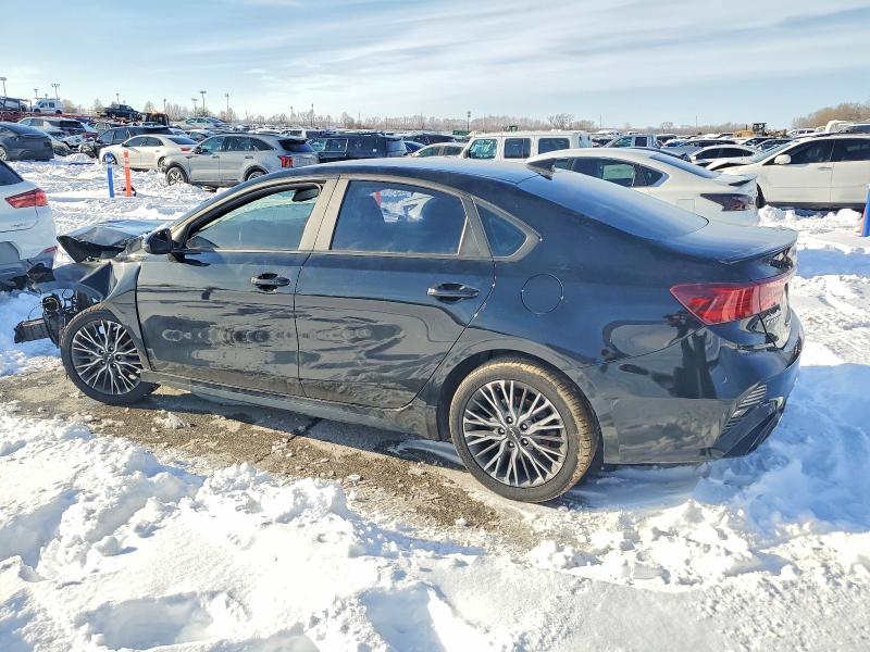 Photo 2 from auction – 2022 KIA FORTE with VIN 3KPF54AD2NE497426