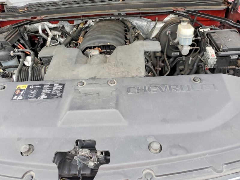 Photo 12 from auction – 2015 CHEVROLET SUBURBAN with VIN 1GNSKJKC6FR522241