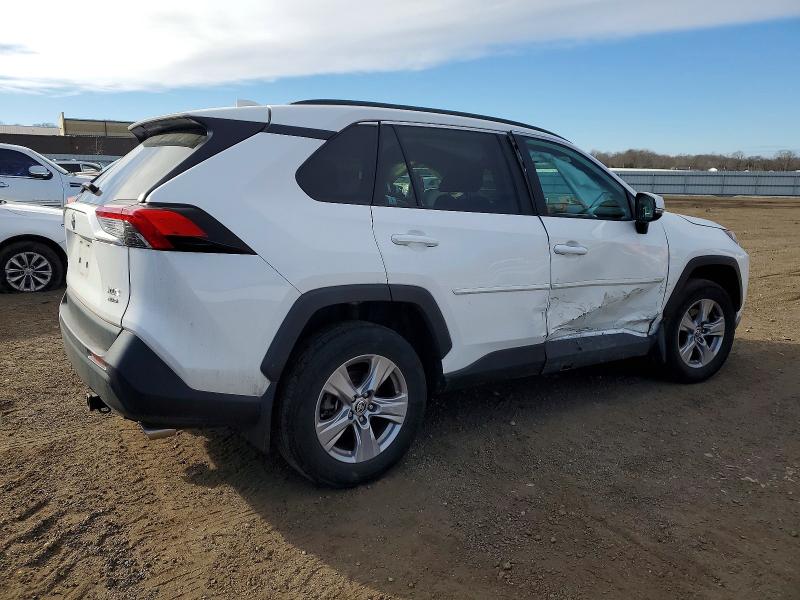 Photo 3 from auction – 2023 TOYOTA RAV4 XLE with VIN 2T3P1RFV7PC341678
