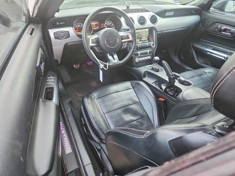 Photo 8 from auction – 2015 FORD MUSTANG with VIN 1FATP8UH4F5330250