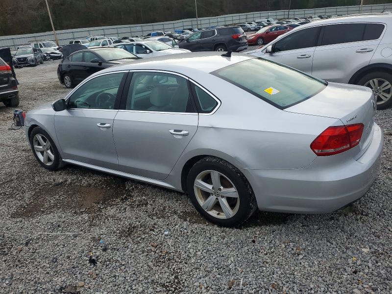Photo 2 from auction – 2015 VOLKSWAGEN PASSAT with VIN 1VWAT7A33FC087779