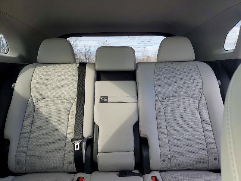 Photo 10 from auction – 2020 LEXUS RX with VIN 2T2HZMAA4LC157527