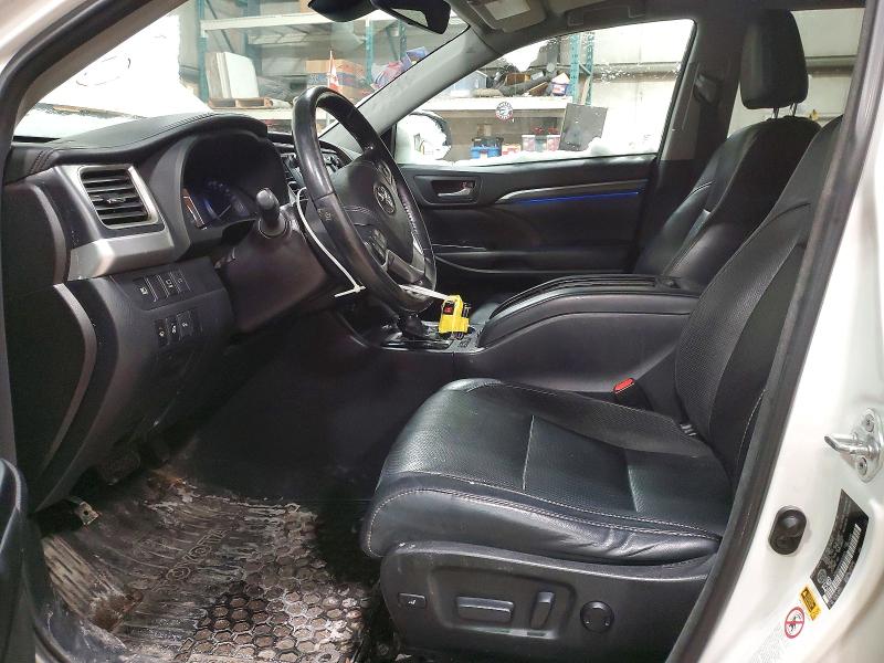 Photo 7 from auction – 2017 TOYOTA HIGHLANDER with VIN 5TDDGRFH0HS029974
