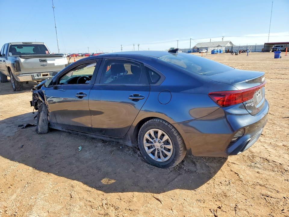 Photo 2 from auction – 2022 KIA FORTE with VIN 3KPF24AD3NE474732
