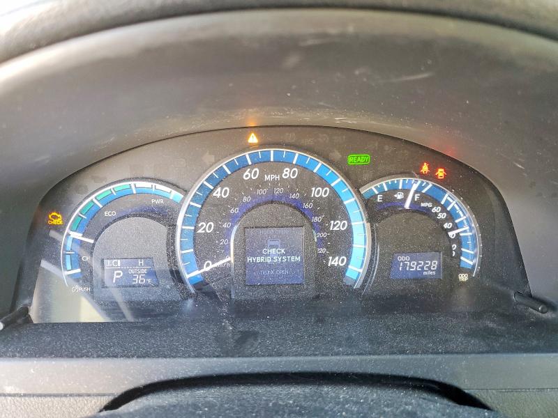 Photo 9 from auction – 2012 TOYOTA CAMRY HYBR with VIN 4T1BD1FK7CU027586
