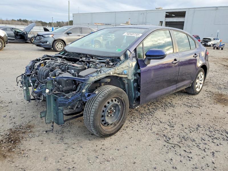 TOYOTA COROLLA LE 2020 with VIN JTDEPRAE2LJ065396 - Photo from auction
