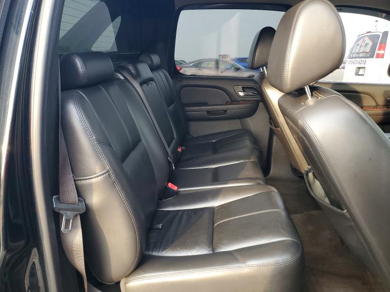 Photo 11 from auction – 2008 CHEVROLET AVALANCHE with VIN 3GNFK12308G228953