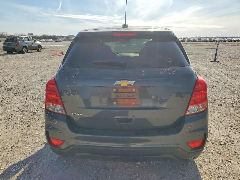 Photo 6 from auction – 2019 CHEVROLET TRAX with VIN 3GNCJKSB3KL351874