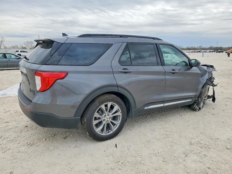 Photo 3 from auction – 2023 FORD EXPLORER X with VIN 1FMSK7DHXPGA23312