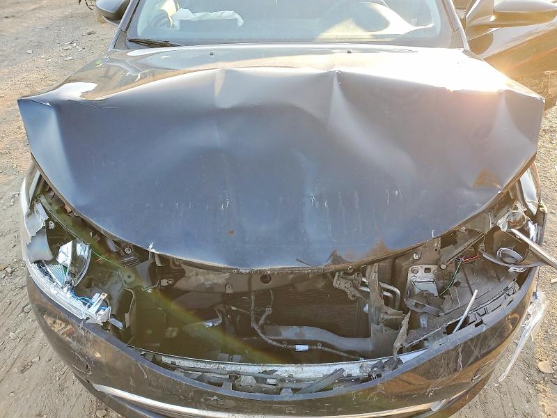 Photo 11 from auction – 2016 CHRYSLER 200 with VIN 1C3CCCABXGN117432