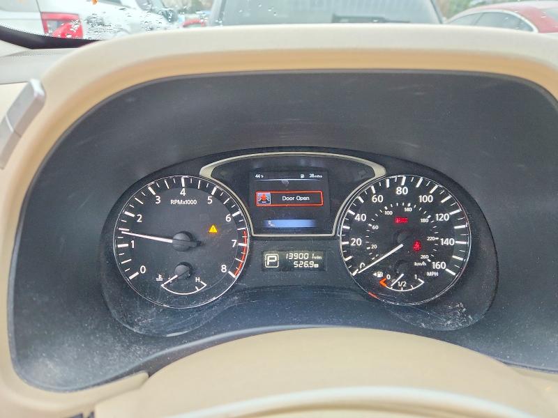 Photo 9 from auction – 2015 NISSAN PATHFINDER with VIN 5N1AR2MN0FC650607