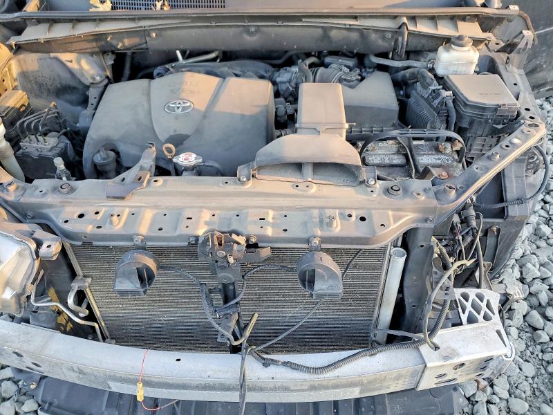Photo 12 from auction – 2019 TOYOTA HIGHLANDER with VIN 5TDBZRFH2KS723302