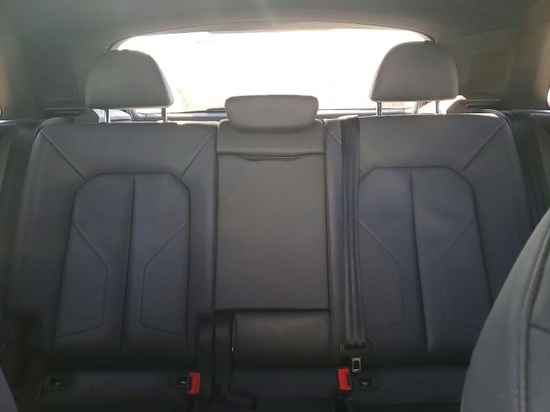 Photo 10 from auction – 2019 AUDI Q3 with VIN WA1EECF3XK1086614
