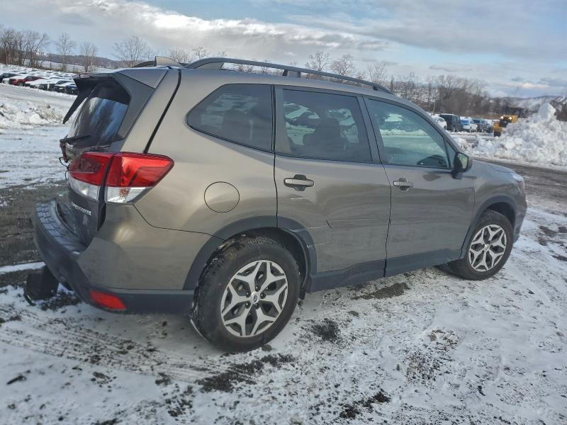 Photo 3 from auction – 2020 SUBARU FORESTER P with VIN JF2SKAJC4LH545661