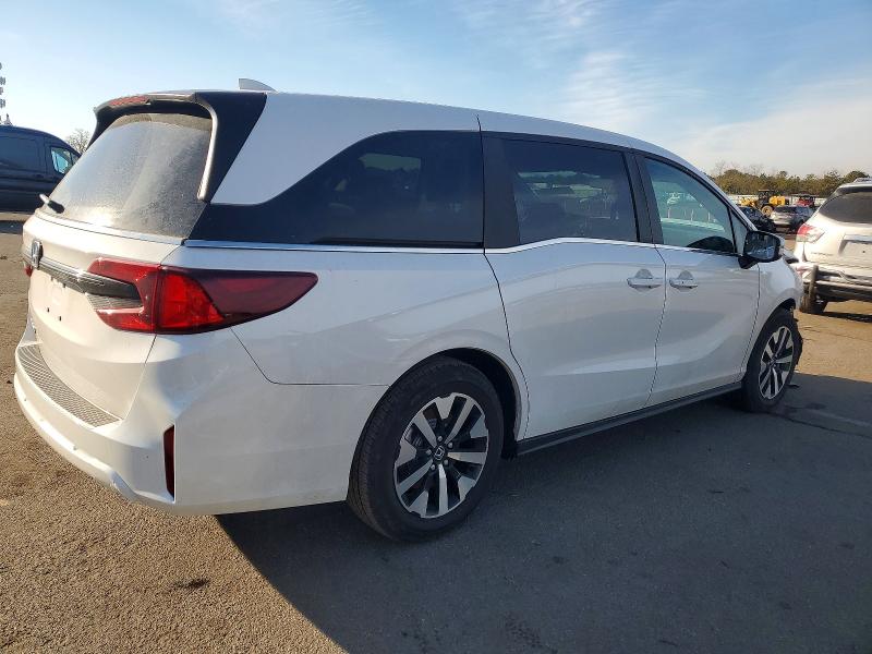 Photo 3 from auction – 2026 HONDA ODYSSEY with VIN 5FNRL6H6XTB025472