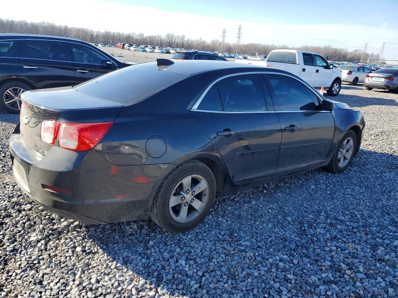 Photo 3 from auction – 2015 CHEVROLET MALIBU with VIN 1G11A5SL4FF308874