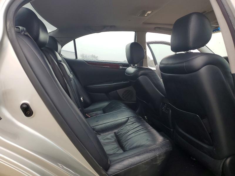 Photo 10 from auction – 2004 LEXUS ES 330 with VIN JTHBA30G445046166