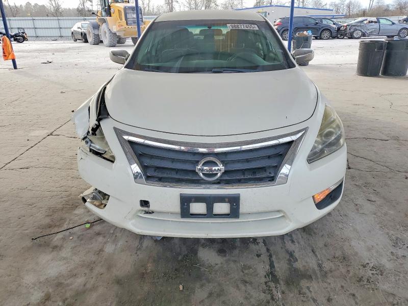 Photo 5 from auction – 2015 NISSAN ALTIMA 2.5 with VIN 1N4AL3AP1FN342888