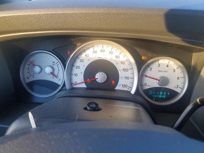 Photo 9 from auction – 2005 DODGE DURANGO with VIN 1D4HD48N15F575262