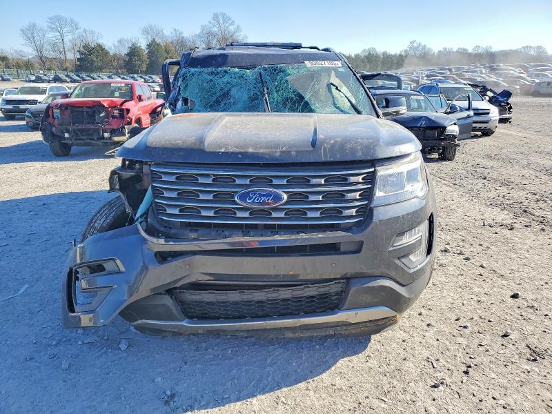 Photo 5 from auction – 2017 FORD EXPLORER with VIN 1FM5K7D85HGD19837