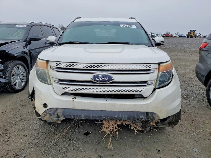 Photo 5 from auction – 2014 FORD EXPLORER L with VIN 1FM5K8F82EGB07394