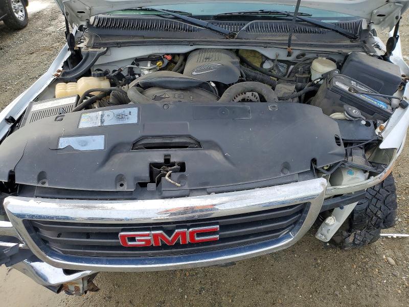 Photo 11 from auction – 2003 GMC NEW SIERRA with VIN 1GTEK19T03E313852