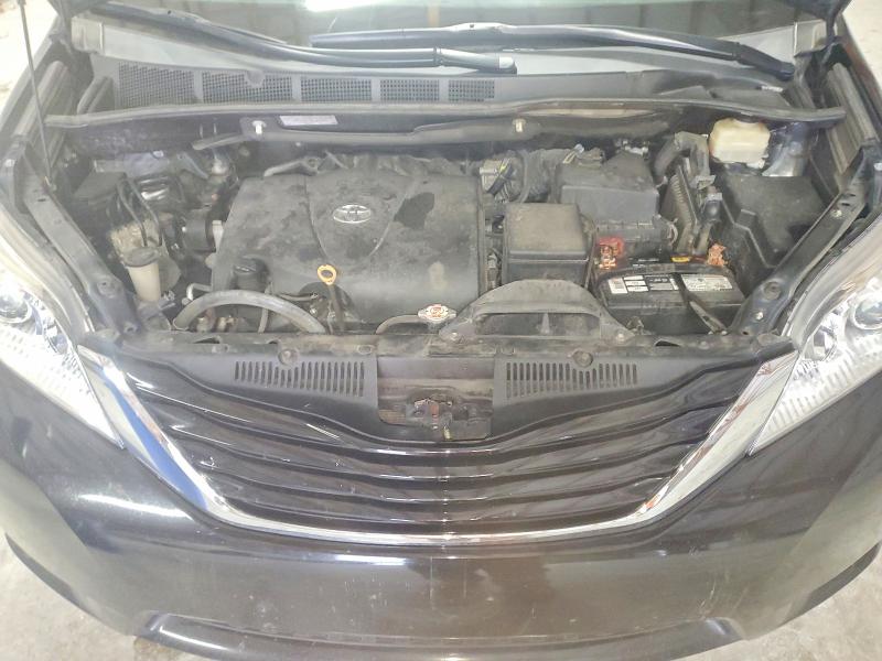 Photo 12 from auction – 2017 TOYOTA SIENNA LE with VIN 5TDJZ3DC8HS181664