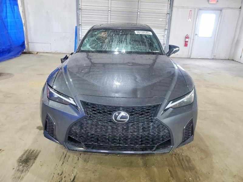 Photo 5 from auction – 2021 LEXUS IS 350 F S with VIN JTHGZ1E25M5020644
