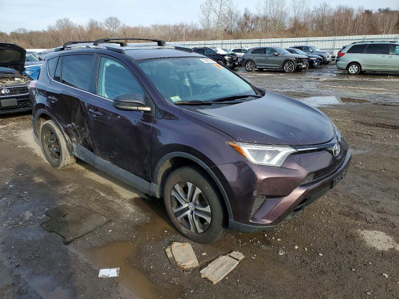 Photo 4 from auction – 2016 TOYOTA RAV4 with VIN 2T3BFREV7GW521335