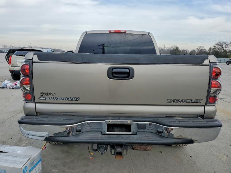 Photo 6 from auction – 2001 CHEVROLET SILVERADO with VIN 2GCEK19T011293536
