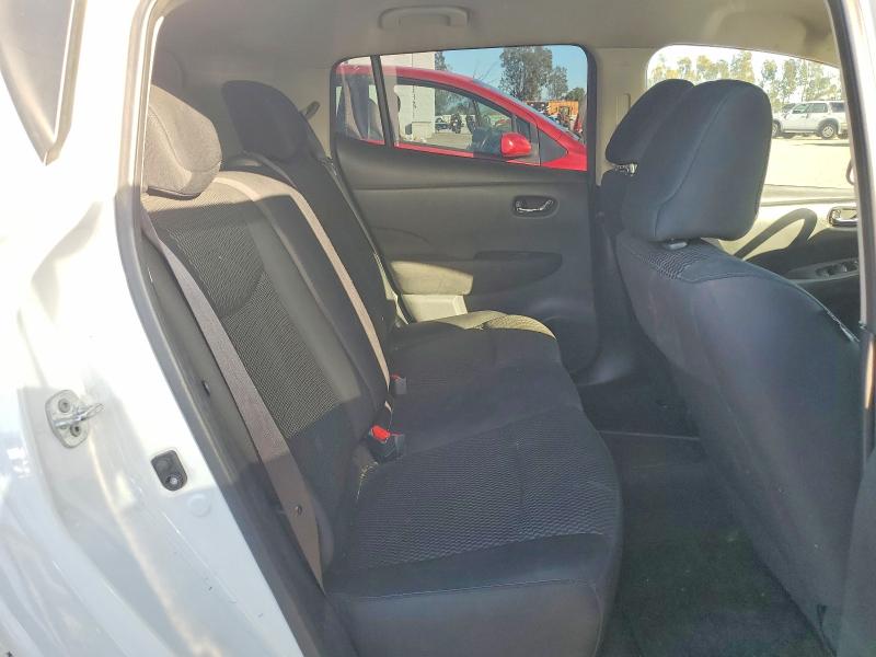 Photo 10 from auction – 2015 NISSAN LEAF with VIN 1N4AZ0CP0FC306681