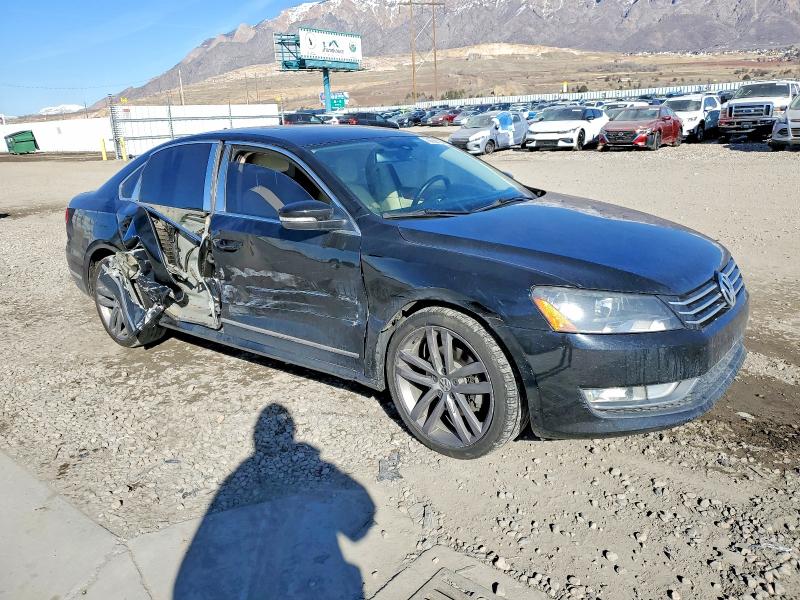Photo 4 from auction – 2013 VOLKSWAGEN PASSAT with VIN 1VWCN7A35DC029558