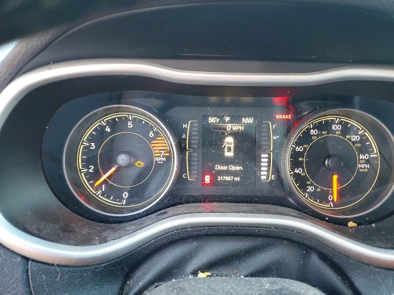 Photo 9 from auction – 2018 JEEP CHEROKEE with VIN 1C4PJLLBXJD540153