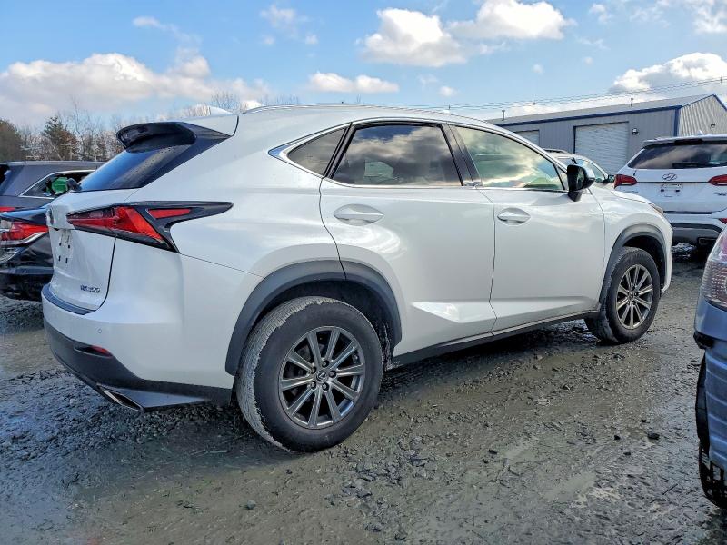 Photo 3 from auction – 2018 LEXUS NX 300 BAS with VIN JTJBARBZ1J2164933