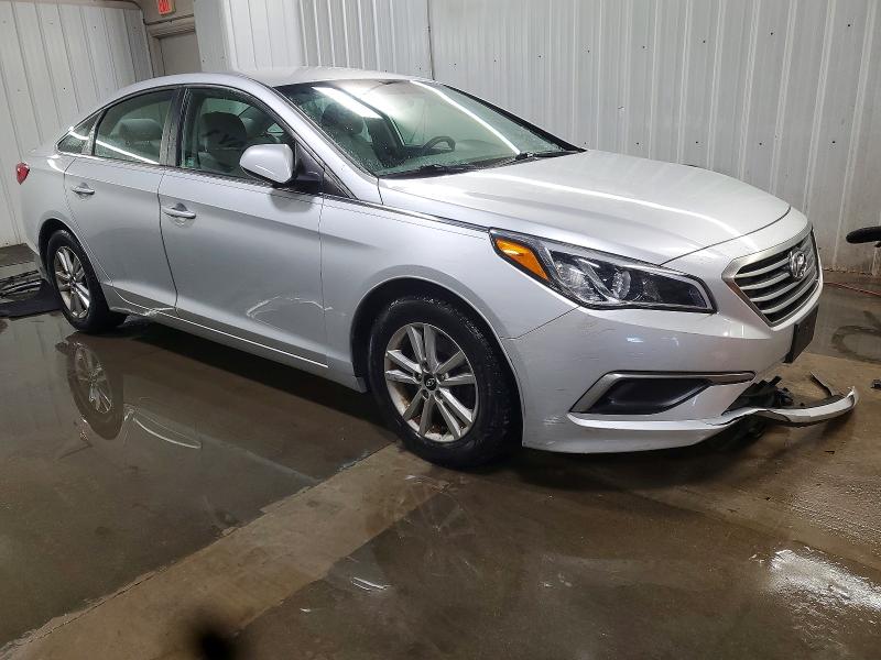 Photo 4 from auction – 2017 HYUNDAI SONATA SE with VIN 5NPE24AF4HH568843