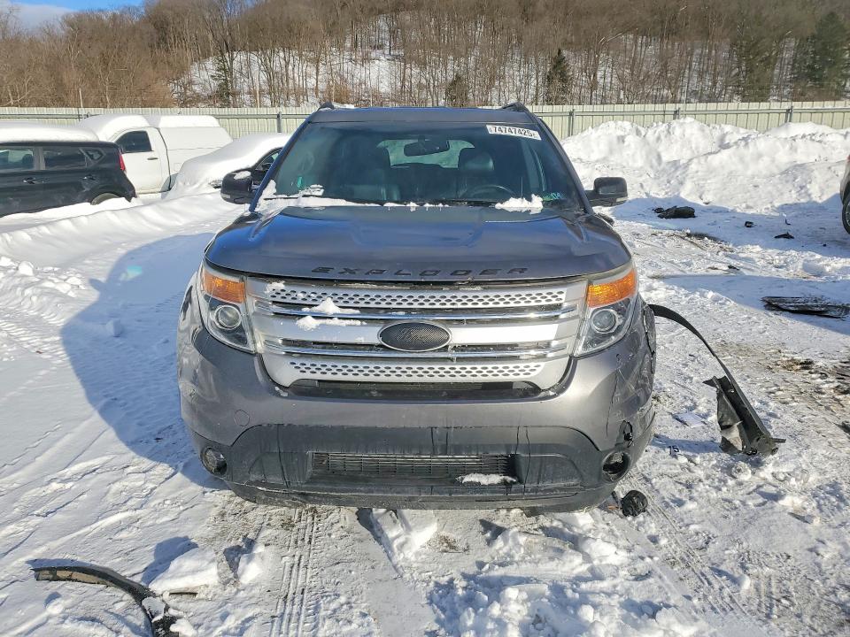 Photo 5 from auction – 2012 FORD EXPLORER with VIN 1FMHK8D85CGA93262